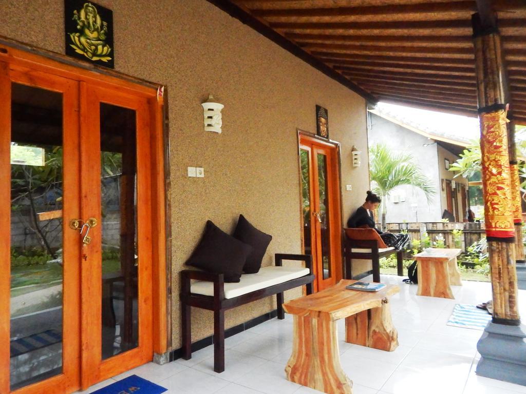 Yuda Menjangan Homestay Banyuwedang Exteriör bild