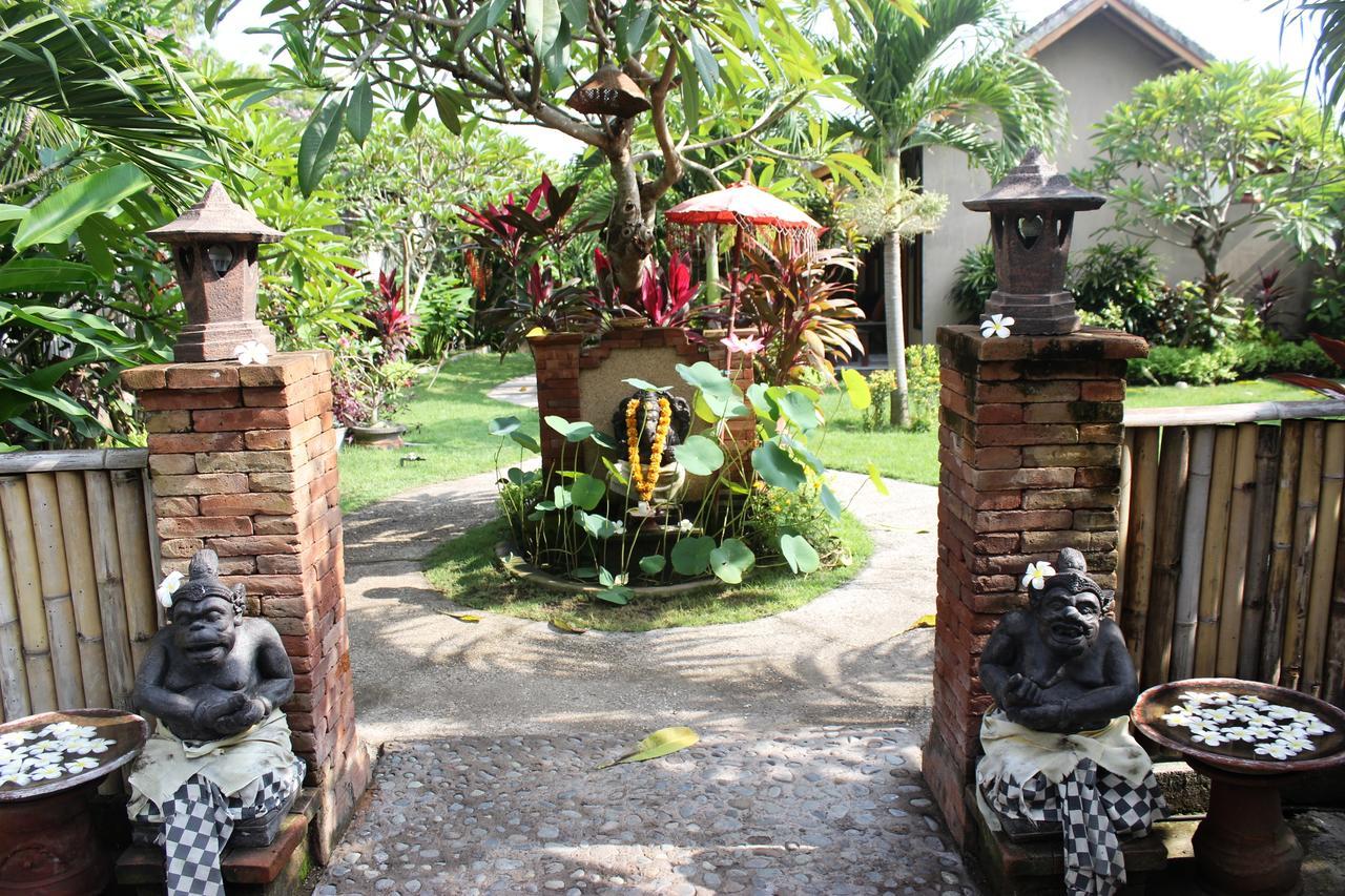 Yuda Menjangan Homestay Banyuwedang Exteriör bild